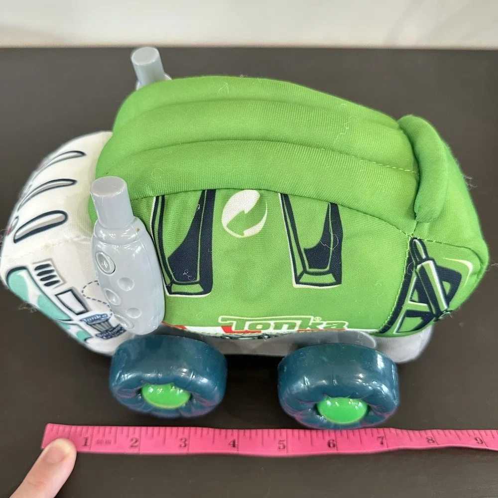 Tonka Soft Walkin Wheels 2014 Green Garbage Truck Toy Plush Car Animated Battery